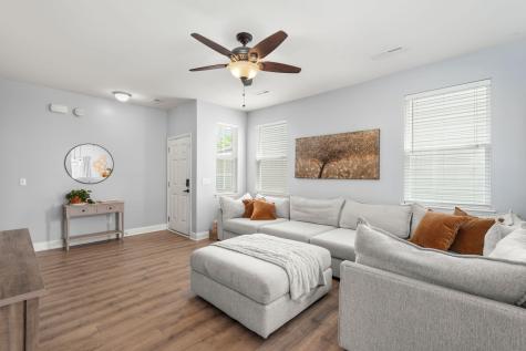 8815 Shadowglen Drive North Charleston SC 29420