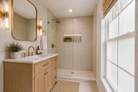 202 Greenwich Street Mount Pleasant SC 29464