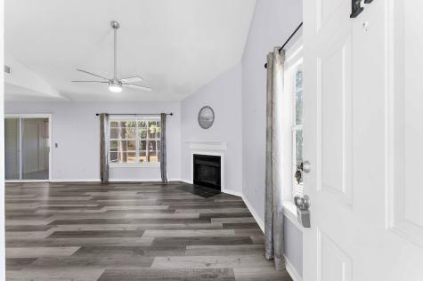 6231 Rolling Fork Road North Charleston SC 29406