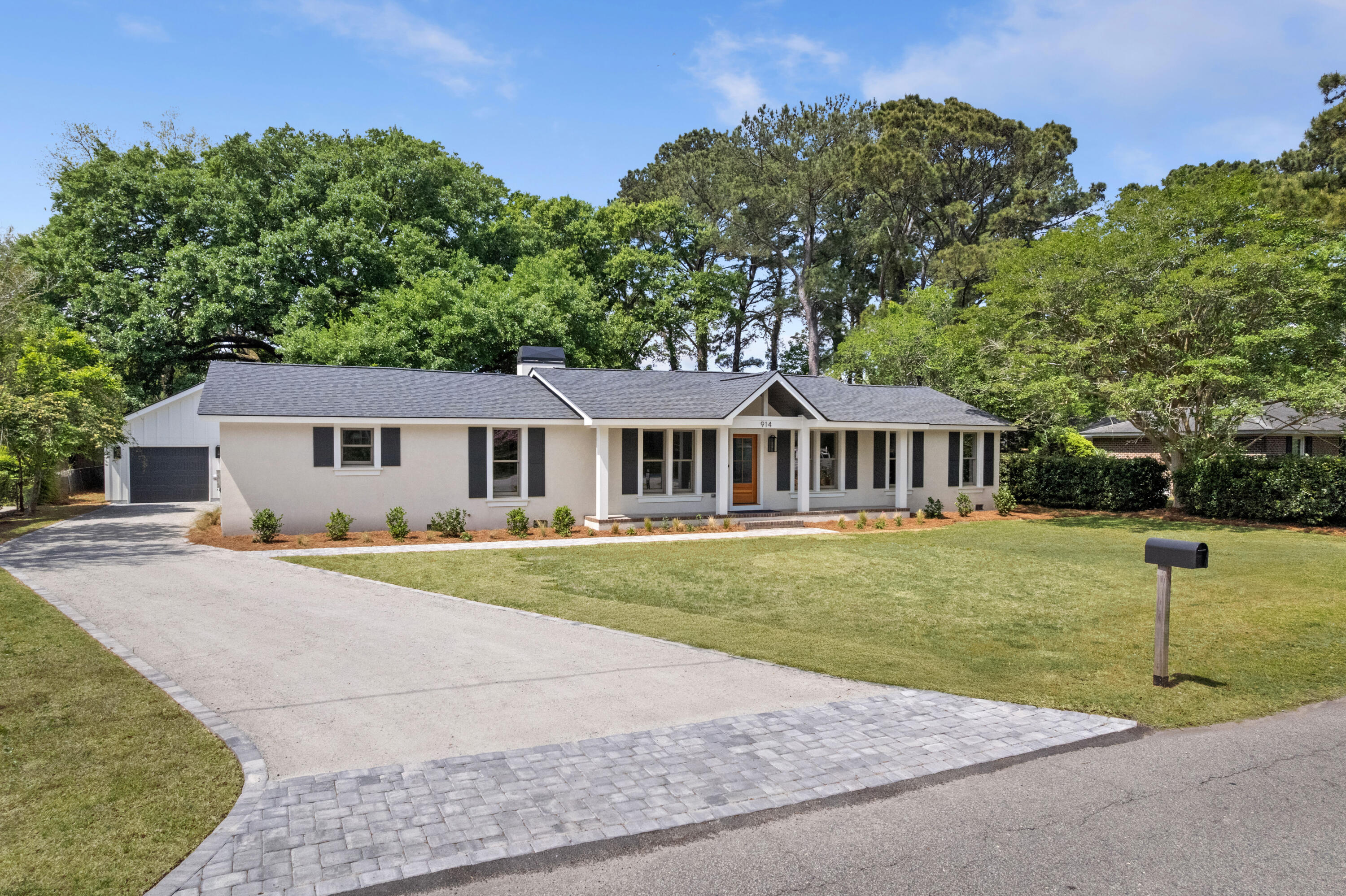 914 Cliffwood Drive Mount Pleasant SC 29464