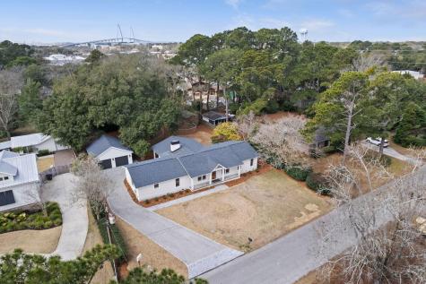 914 Cliffwood Drive Mount Pleasant SC 29464