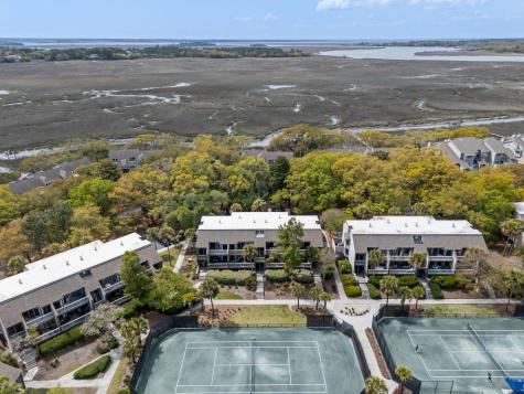 1621 Live Oak Park Seabrook Island SC 29455