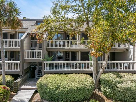 1621 Live Oak Park Seabrook Island SC 29455