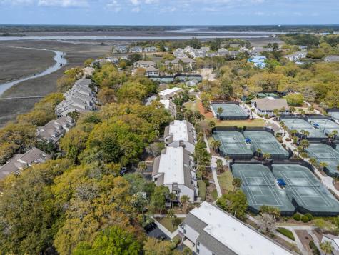 1621 Live Oak Park Seabrook Island SC 29455