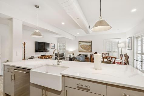 241 E Bay Street Charleston SC 29401