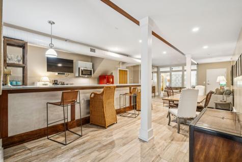 241 E Bay Street Charleston SC 29401