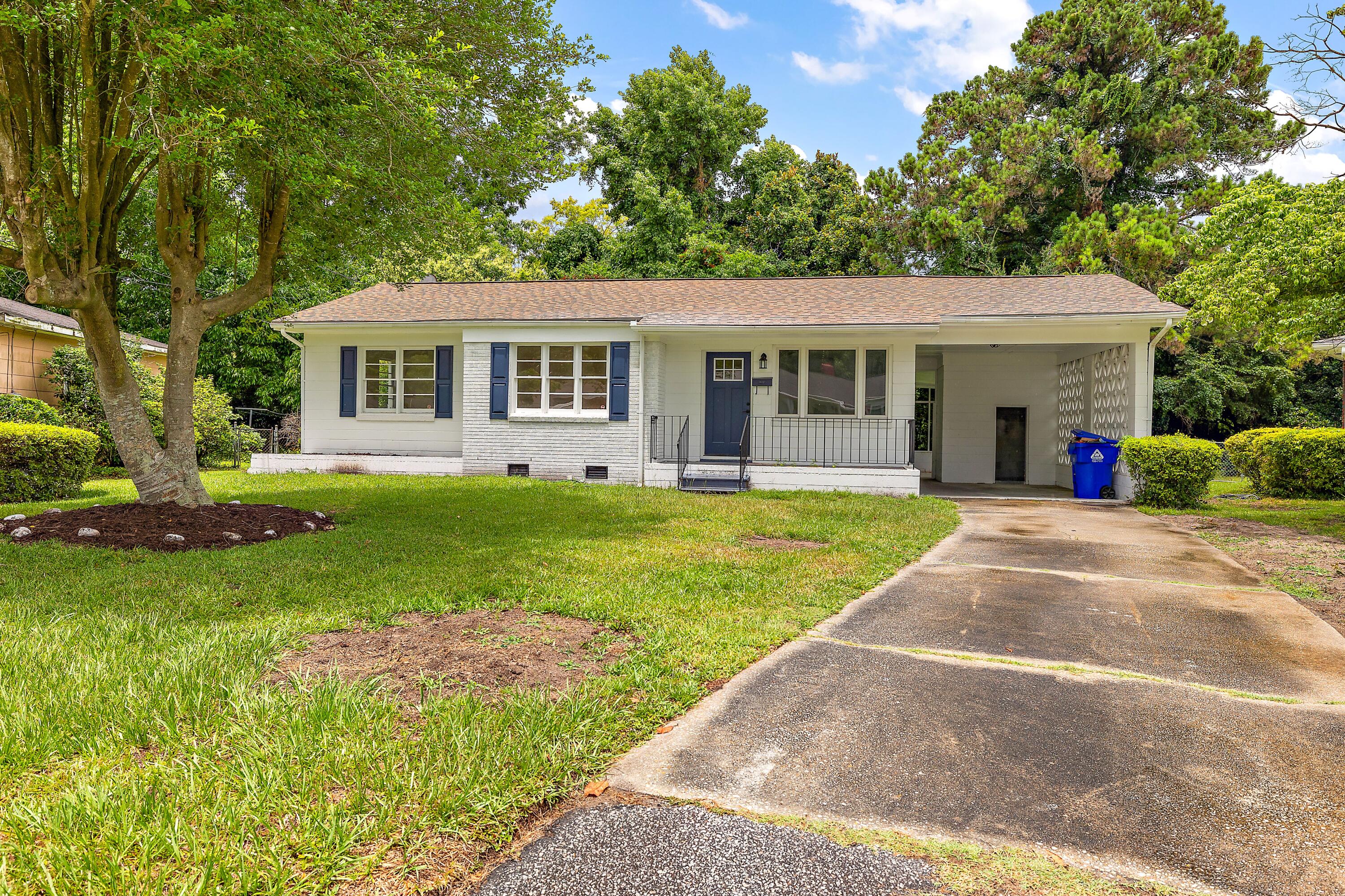 2716 Leola Street North Charleston SC 29405