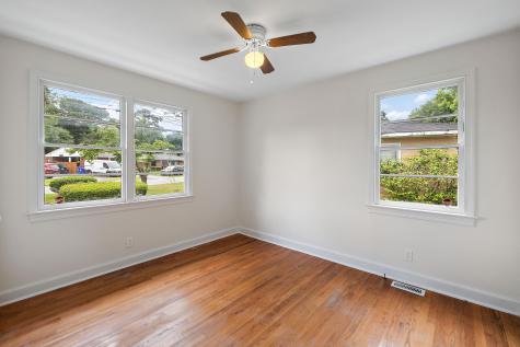 2716 Leola Street North Charleston SC 29405