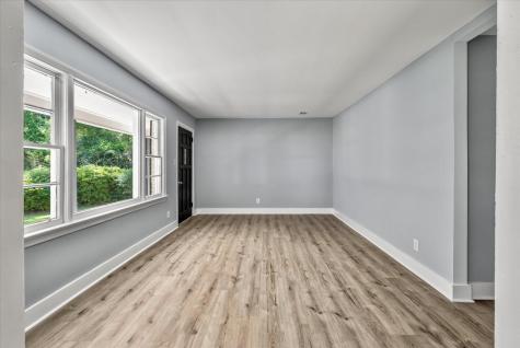 140 Weeks Avenue Goose Creek SC 29445