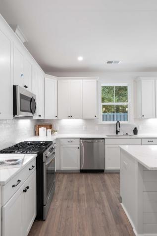 548 Hayes Pk Boulevard Johns Island SC 29455