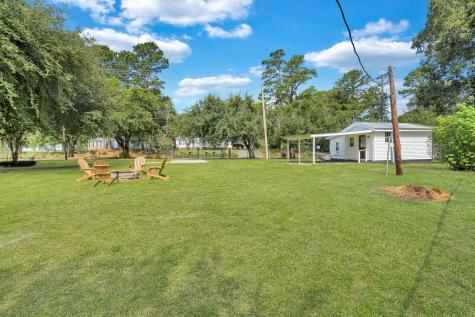 10841 Highway 260 Manning SC 29102