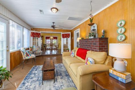 1146 Oak Grove Church Road Manning SC 29102