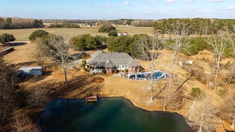 1146 Oak Grove Church Road Manning SC 29102