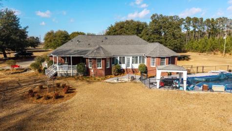 1146 Oak Grove Church Road Manning SC 29102