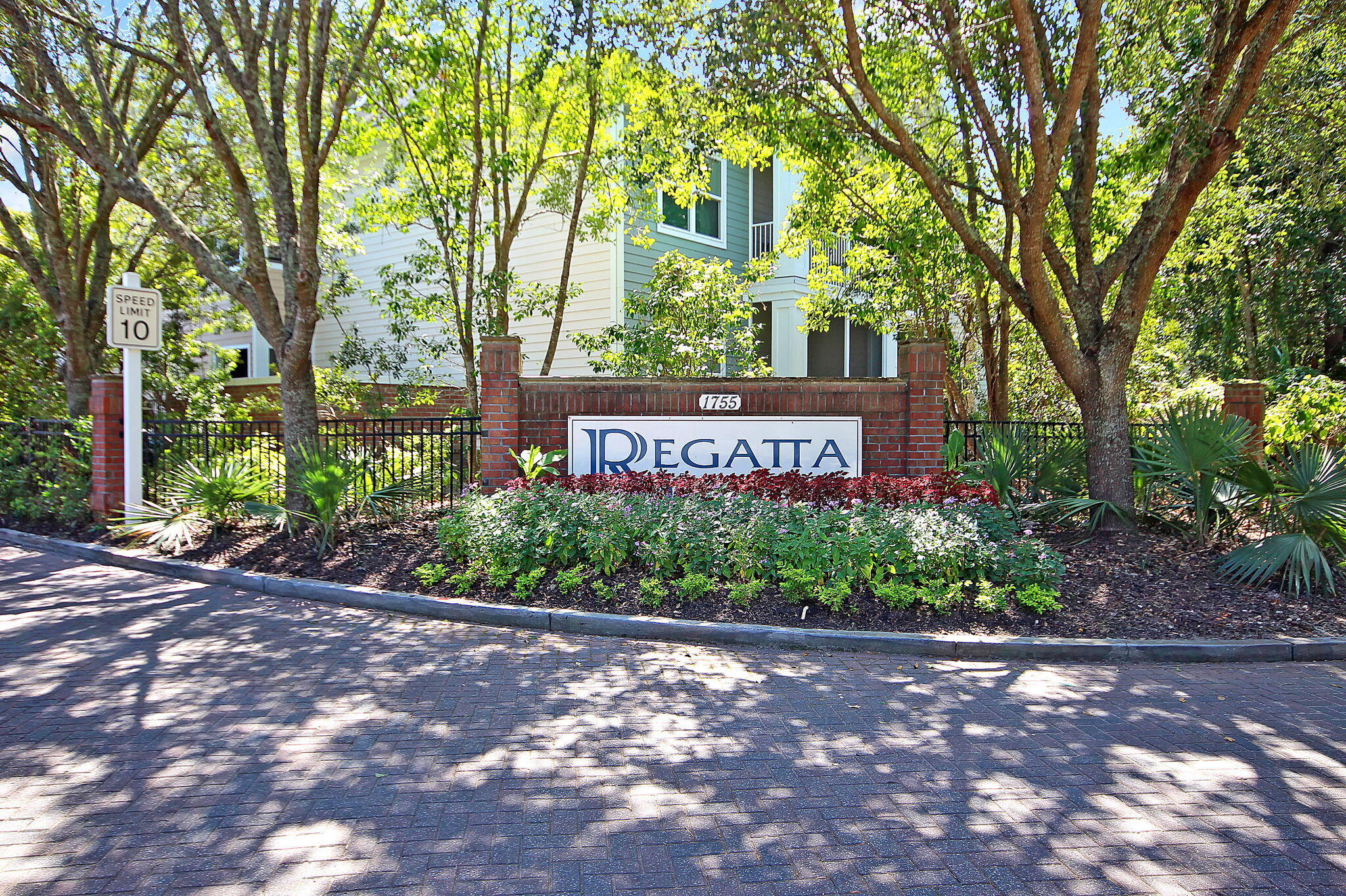 1755 Central Park Road Charleston SC 29412