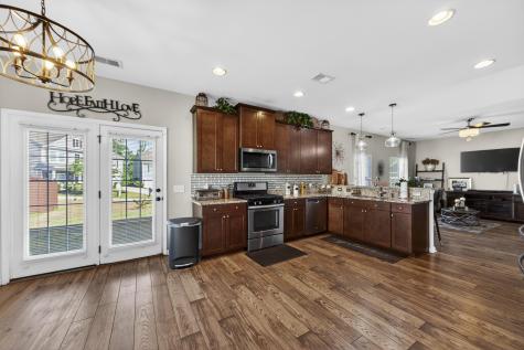 158 Firethorn Goose Creek SC 29445