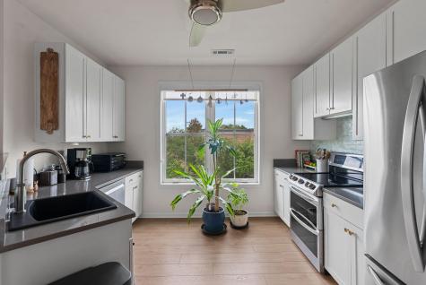 280 Seven Farms Drive Charleston SC 29492