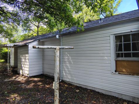 406 Thames Street Manning SC 29102