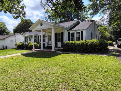 406 Thames Street Manning SC 29102