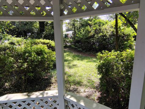 406 Thames Street Manning SC 29102