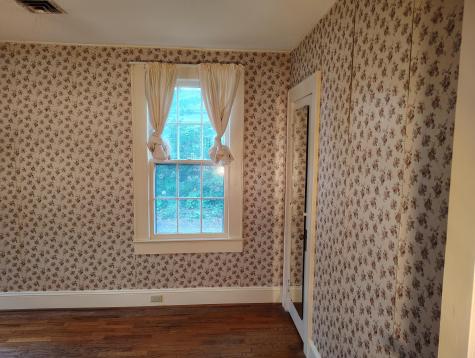 406 Thames Street Manning SC 29102