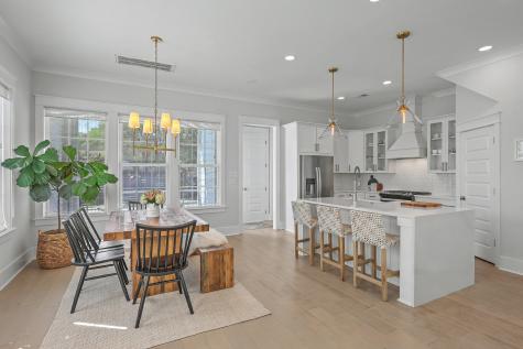 1034 Avenue Of Oaks Charleston SC 29407