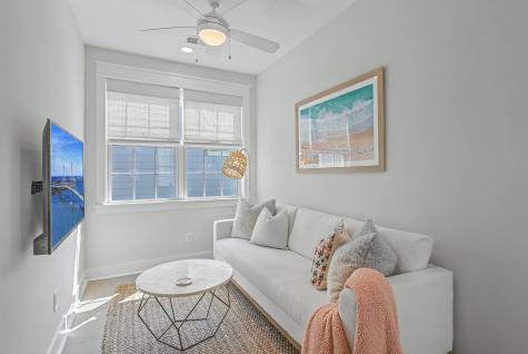 1034 Avenue Of Oaks Charleston SC 29407