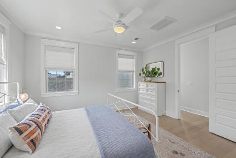 1034 Avenue Of Oaks Charleston SC 29407