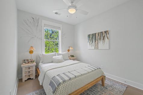 1034 Avenue Of Oaks Charleston SC 29407
