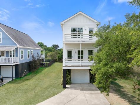 1050 Hunley Waters Circle North Charleston SC 29405