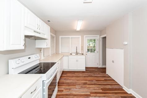 1621 Poinsettia Road Charleston SC 29407