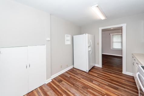 1621 Poinsettia Road Charleston SC 29407