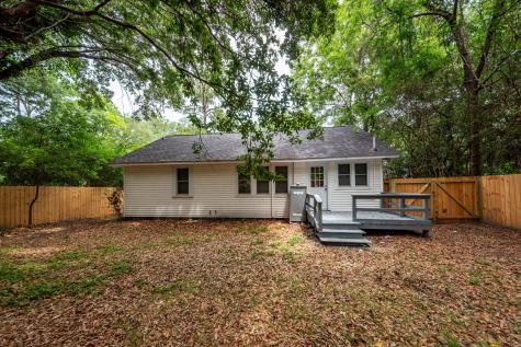 1621 Poinsettia Road Charleston SC 29407