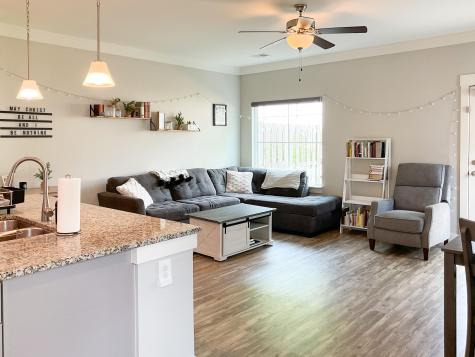 200 Willow Button Drive Taylors SC 29687