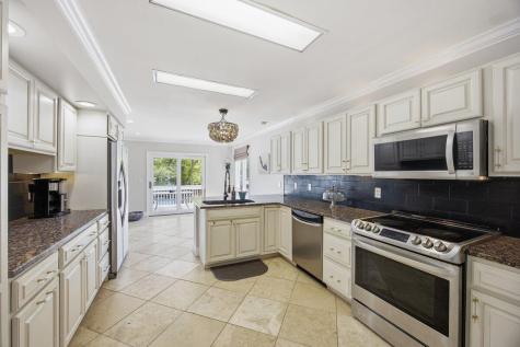 118 Broad River Drive Santee SC 29142