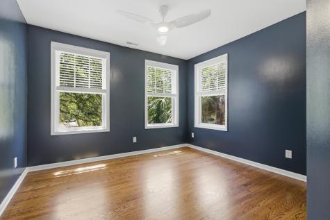 1061 Barfield Street Charleston SC 29492