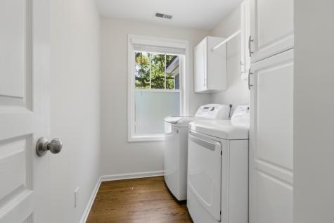 1061 Barfield Street Charleston SC 29492