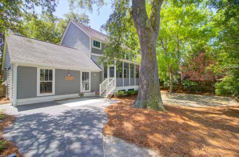 1061 Barfield Street Charleston SC 29492