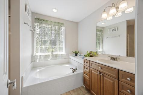 9019 Parlor Drive Ladson SC 29456