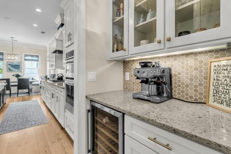 1527 Wando Landing Street Charleston SC 29492