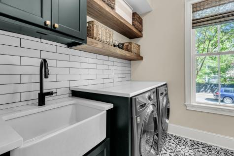 1527 Wando Landing Street Charleston SC 29492