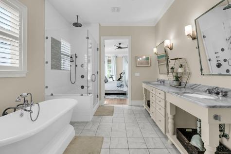 1527 Wando Landing Street Charleston SC 29492