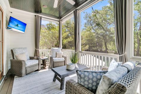 1527 Wando Landing Street Charleston SC 29492