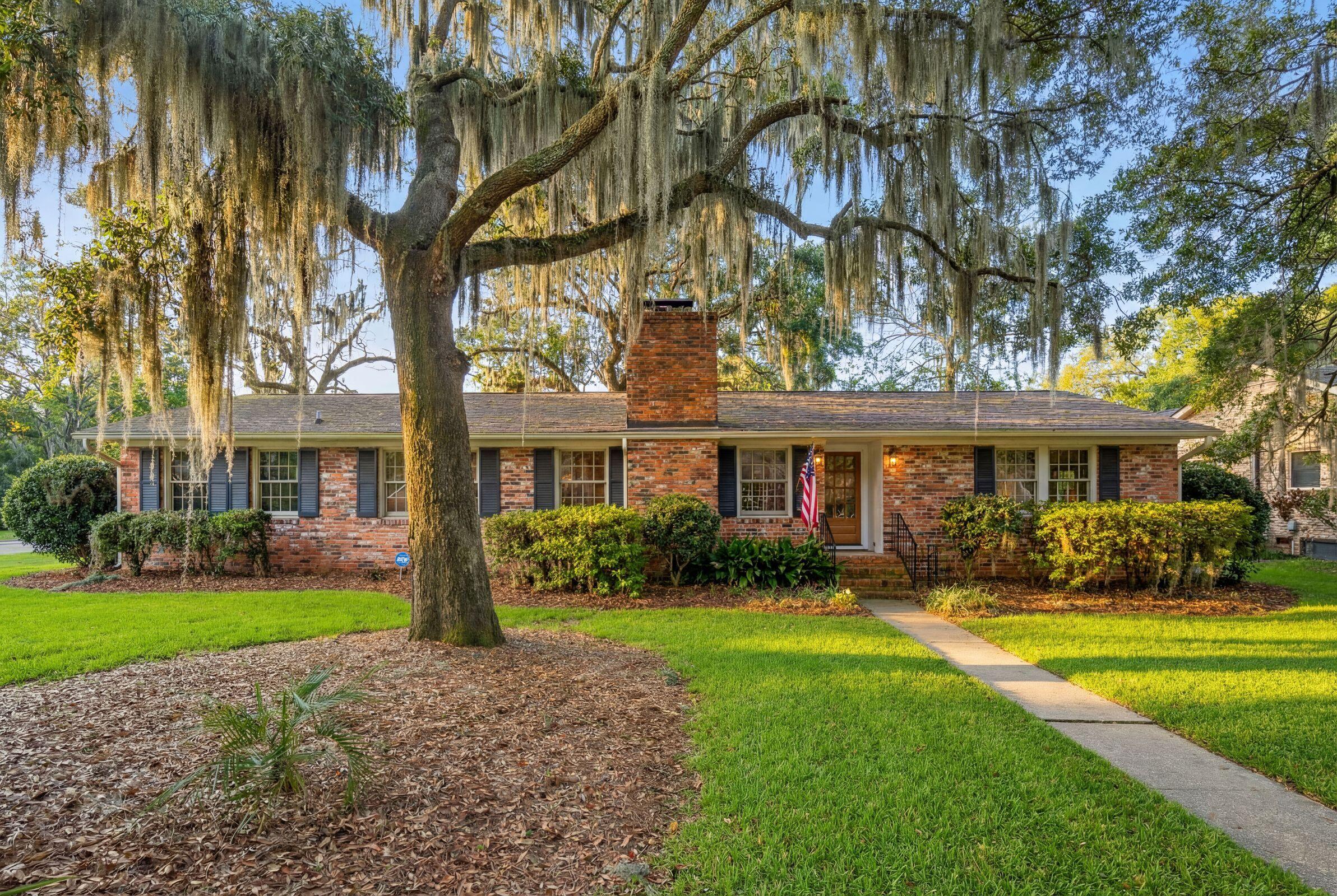 1209 Kensington Drive Charleston SC 29407
