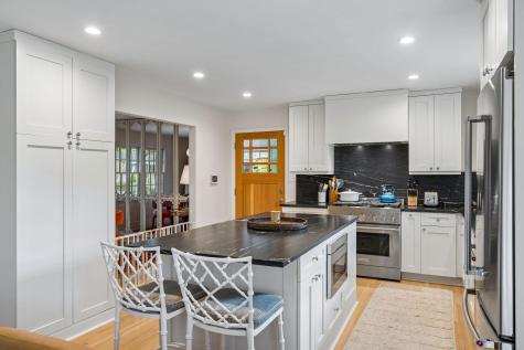 1209 Kensington Drive Charleston SC 29407