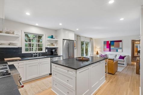 1209 Kensington Drive Charleston SC 29407