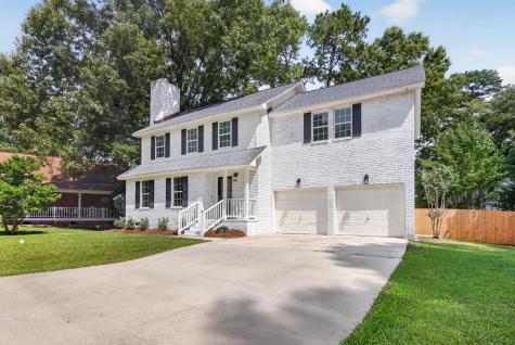 1017 Crooked Stick Court Summerville SC 29483