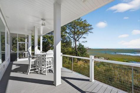 83 Grackle Pawleys Island SC 29585