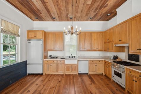 92 Dean Hall Road Seabrook SC 29940