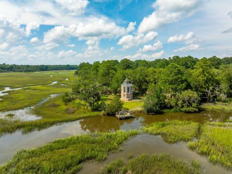 92 Dean Hall Road Seabrook SC 29940